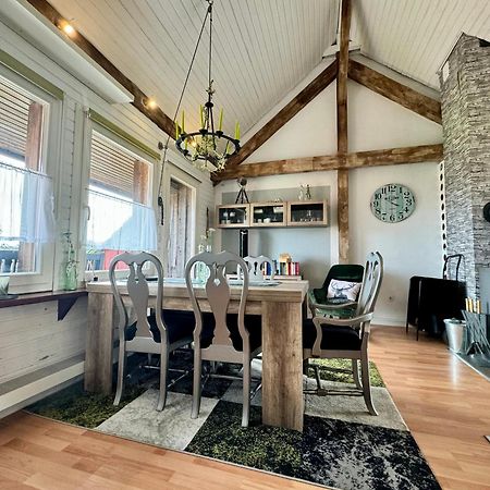 Hof Vierzehnender Im Hohen Venn - 70Qm Fachwerk-Studio - Grosses Wohn-Schlafzimmer Mit Dachterrasse Und Kaminofen - Separate Kueche - Perfekt Fuer Paare - Monschau - Eifel - Hunde Willkommen - Islandpferde Dış mekan fotoğraf