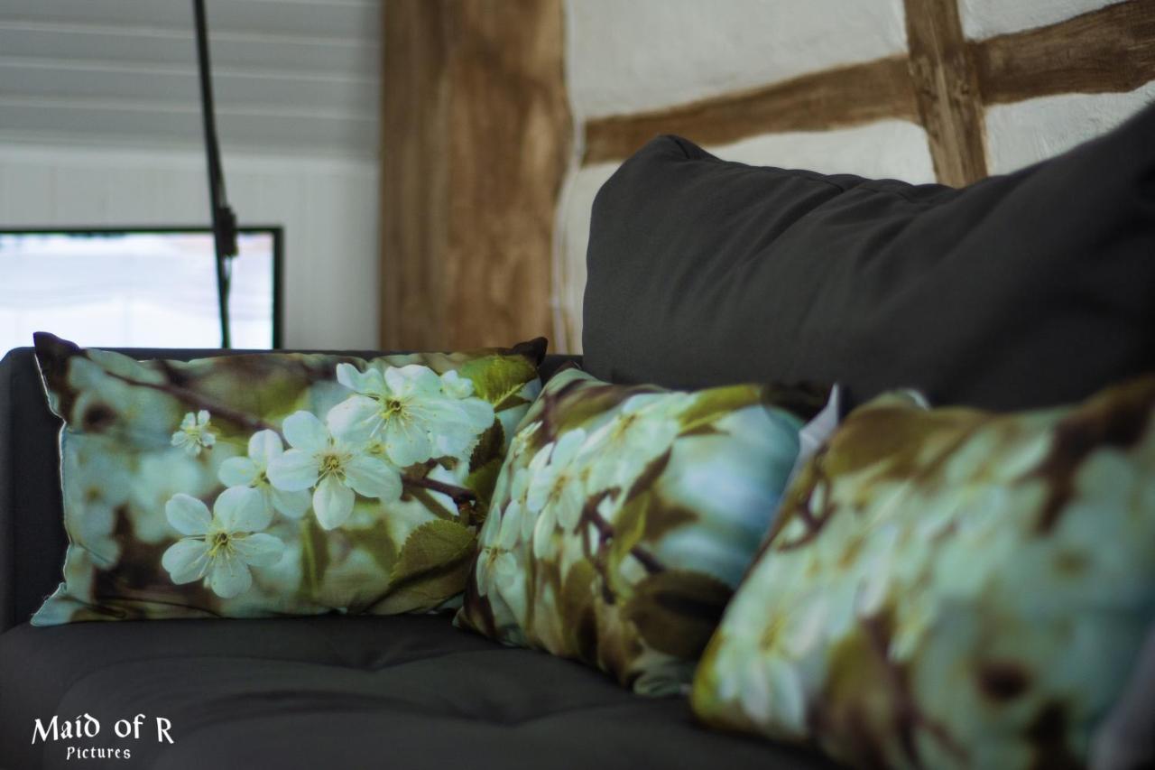 Studio - Grosses Wohn-Schlafzimmer - Dachterrasse - Kamin - Kuche - Hohes Venn - Monschau - Eifel - Hunde Willkommen Beim Hof Vierzehnender Dış mekan fotoğraf